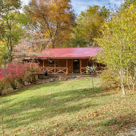 French Lick Getaway With Deck, Grill And Fire Pit! Villa Eksteriør billede
