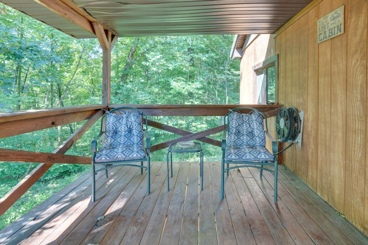 French Lick Getaway With Deck, Grill And Fire Pit! Villa Eksteriør billede